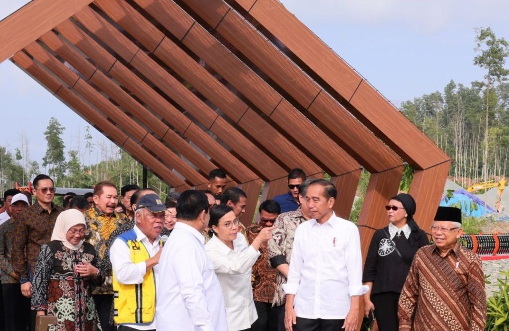 Menteri AHY Berkeliling IKN Bersama Presiden, Wapres RI, dan Menteri KIM Meninjau Embung hingga Sumbu Kebangsaan