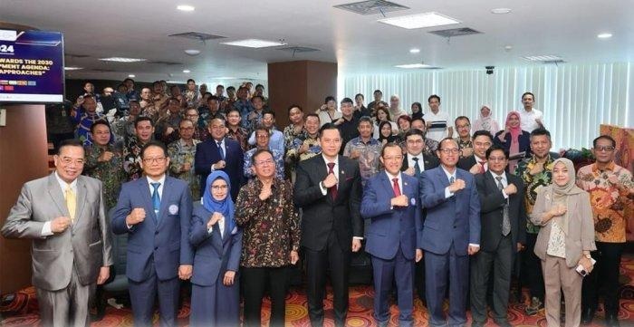 Jadi Pembicara pada Konferensi Internasional UNAIR, Menteri AHY Jelaskan Kontribusi Program Reforma Agraria dalam Pembangunan Berkelanjutan
