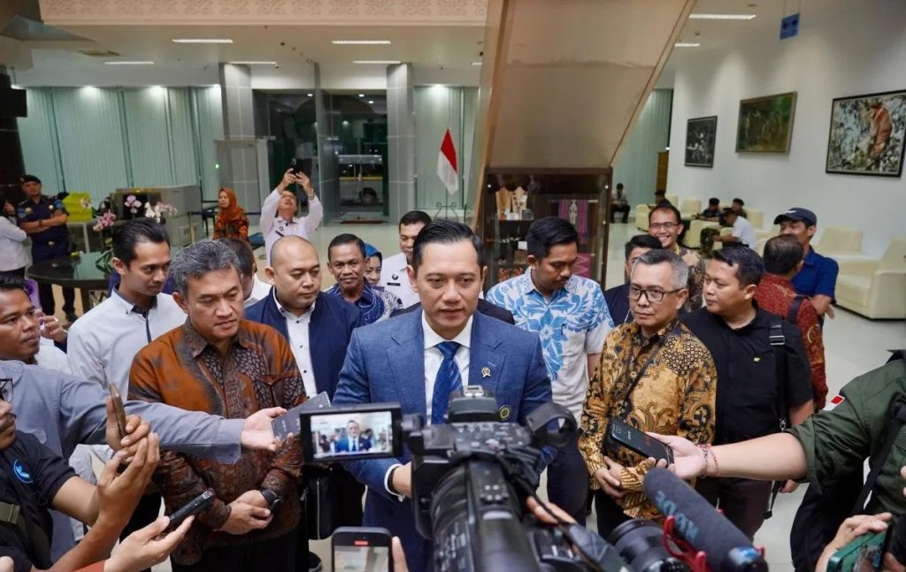 Sudah Lebih dari 117 Juta Bidang Tanah Terdaftar, Menteri AHY Tetap Fokus Kejar Target PTSL untuk Hadirkan Kepastian Hukum bagi Masyarakat