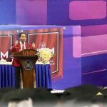 Wamen ATR/Waka BPN Beri Orasi Ilmiah Ajak Wisudawan UMM untuk Terus Belajar