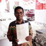 Terima Sertipikat dari Menteri AHY, Warga Lumajang Berharap Program PTSL Terus Berlanjut