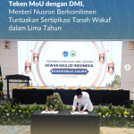 Teken MoU dengan DMI, Menteri Nusron Berkomitmen Tuntaskan Sertipikasi Tanah Wakaf dalam Lima Tahun