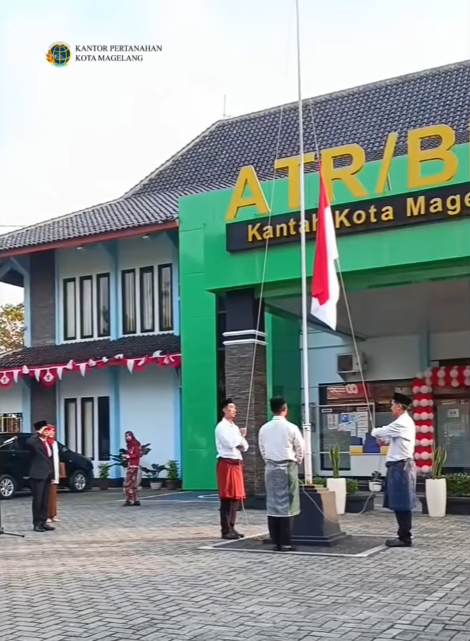 Berkumpul dalam Kebanggaan, Merayakan Kemerdekaan